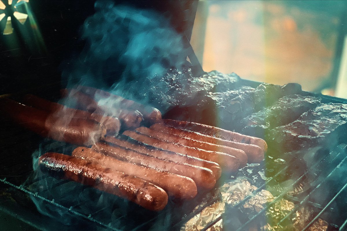 Johnny_J_Jones's tweet image. #HappyCookoutDay