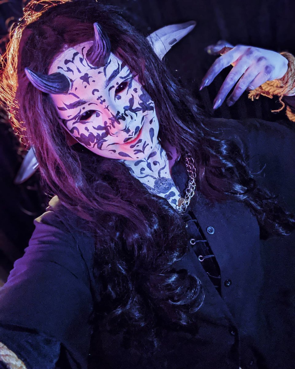 Osris_Vii's tweet photo. π΅πππ ππ πΎππππππ
(Check thread for action evidence + tiktok + info!)
#tppday7 #thepenumbrapodcast #7daysofcosplay #secondcitadel #jackofshadows #penumbracosplay https://t.co/xHCc66DxOt