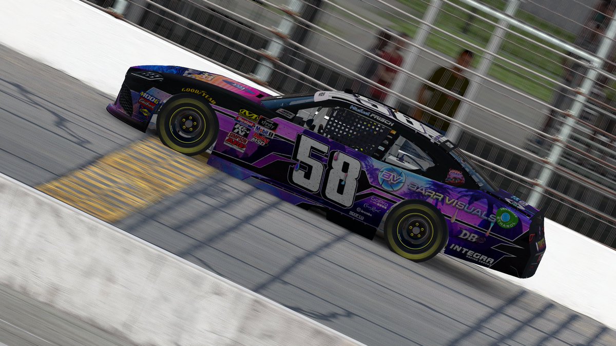 justinmelillo's tweet photo. Fireworks flew on Saturday night... it was an Independence Day special at the @FTFRacingLeague, and @DankFischh pulls off his first career FTF GNS win at LORP!
53 machine lucks into a Top 20 finish!
#fgns @ lorp/irp/orp https://t.co/X3BOjoxLZ7