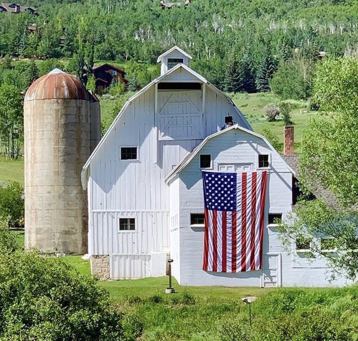 Jtparkcity_'s tweet photo. Enjoy it! #July4th2020 #parkcity #Americanpure #joshtarter https://t.co/566S41kzgE