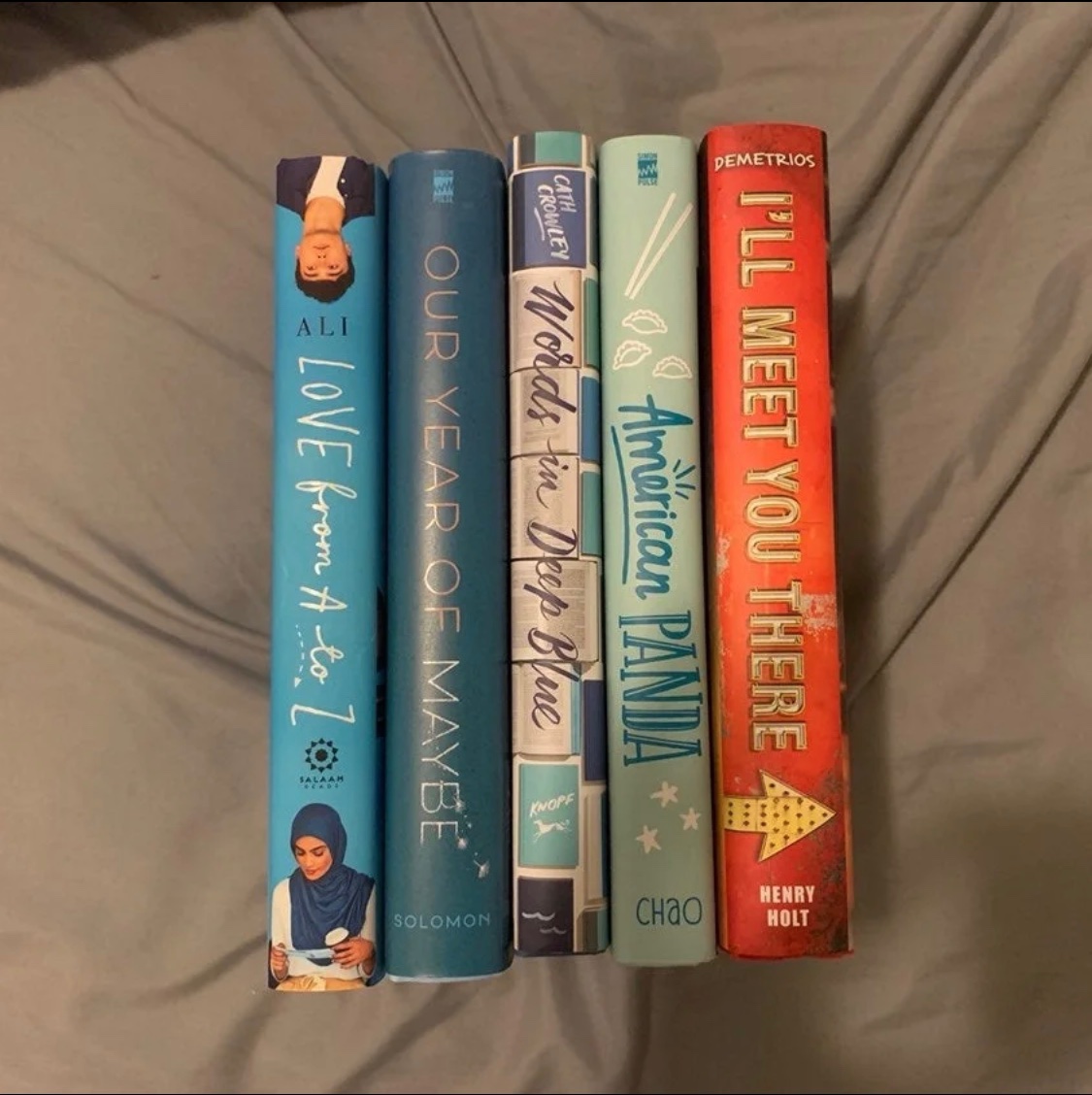 thirdwit1's tweet photo. Lowered the price of all the books in my shop! Come and get them! Link: https://t.co/AfiqZhR48c. #booksforsale #arcsfortrade #booksfortrade https://t.co/Ci3c6QTen8