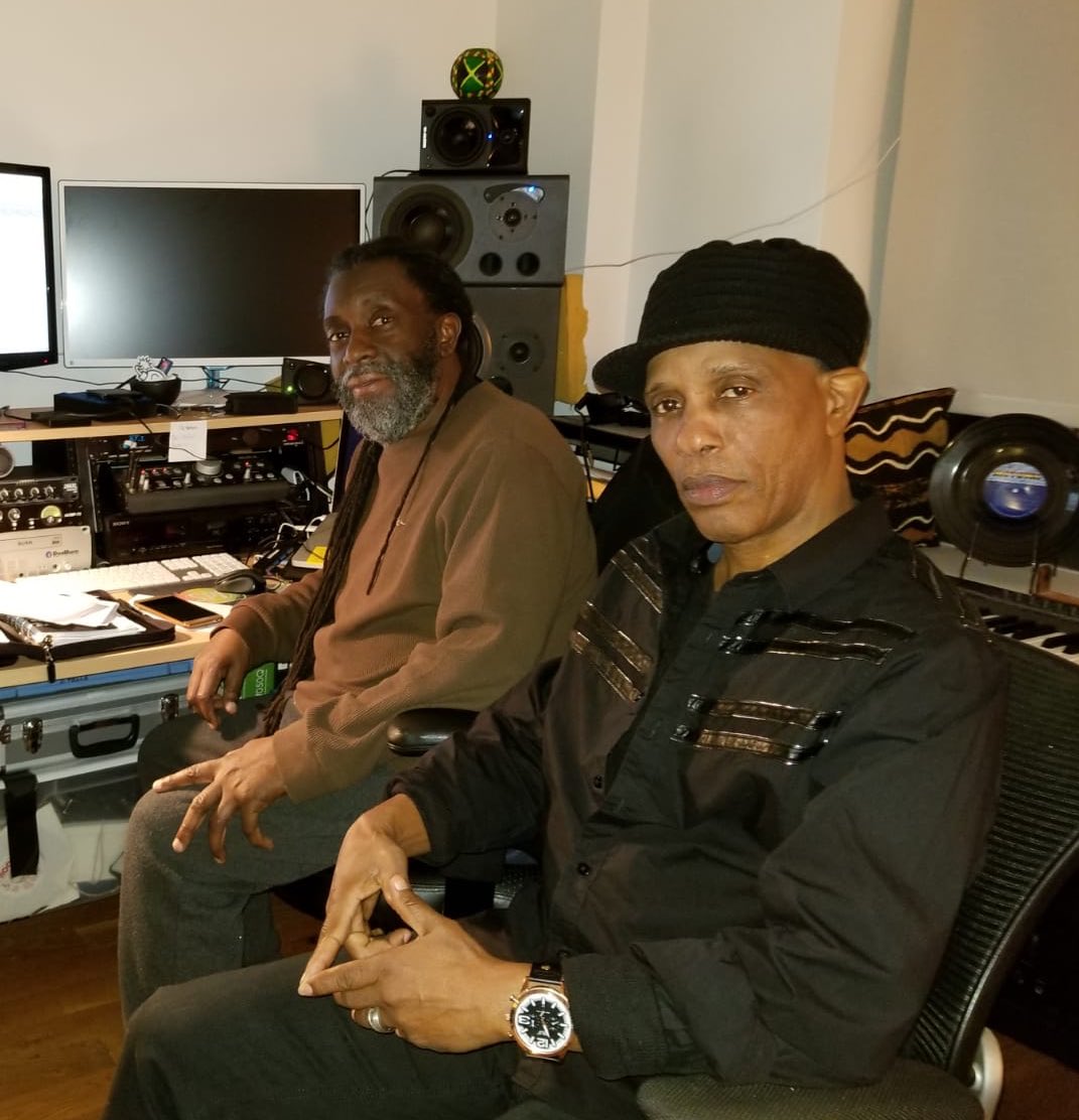 PatrickDelves's tweet photo. In the studio with #sidmills when we were in #NYC working on my music.. #newmusic coming soon! Looking forward to head back there soon! #sellout the first single is available on all digital platforms! #patrickdelves #masterherbalist #naturalhealingherbs @PatrickDelves https://t.co/cS3JNBfwGY