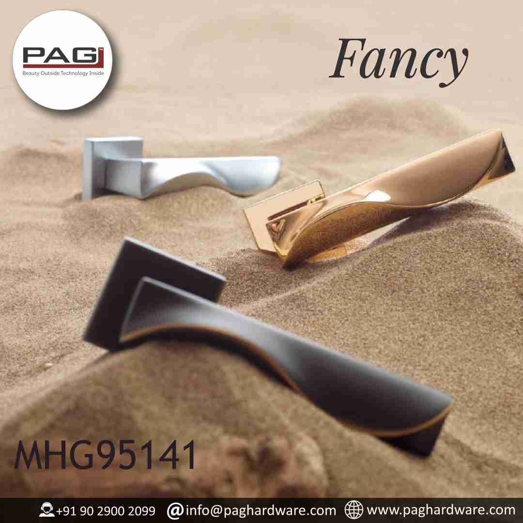 paghardware's tweet photo. Good design is a language, not a style.
.
.
.⠀
#PAGHardware #PAG #salicepaolo #doorhandle #interiordesign #interior #design #home #homedecor #door #architecture #shower #decor #renovation #vintage #doorgoals #marble #luxury #doorrenovation #house https://t.co/mkjKJKyvot