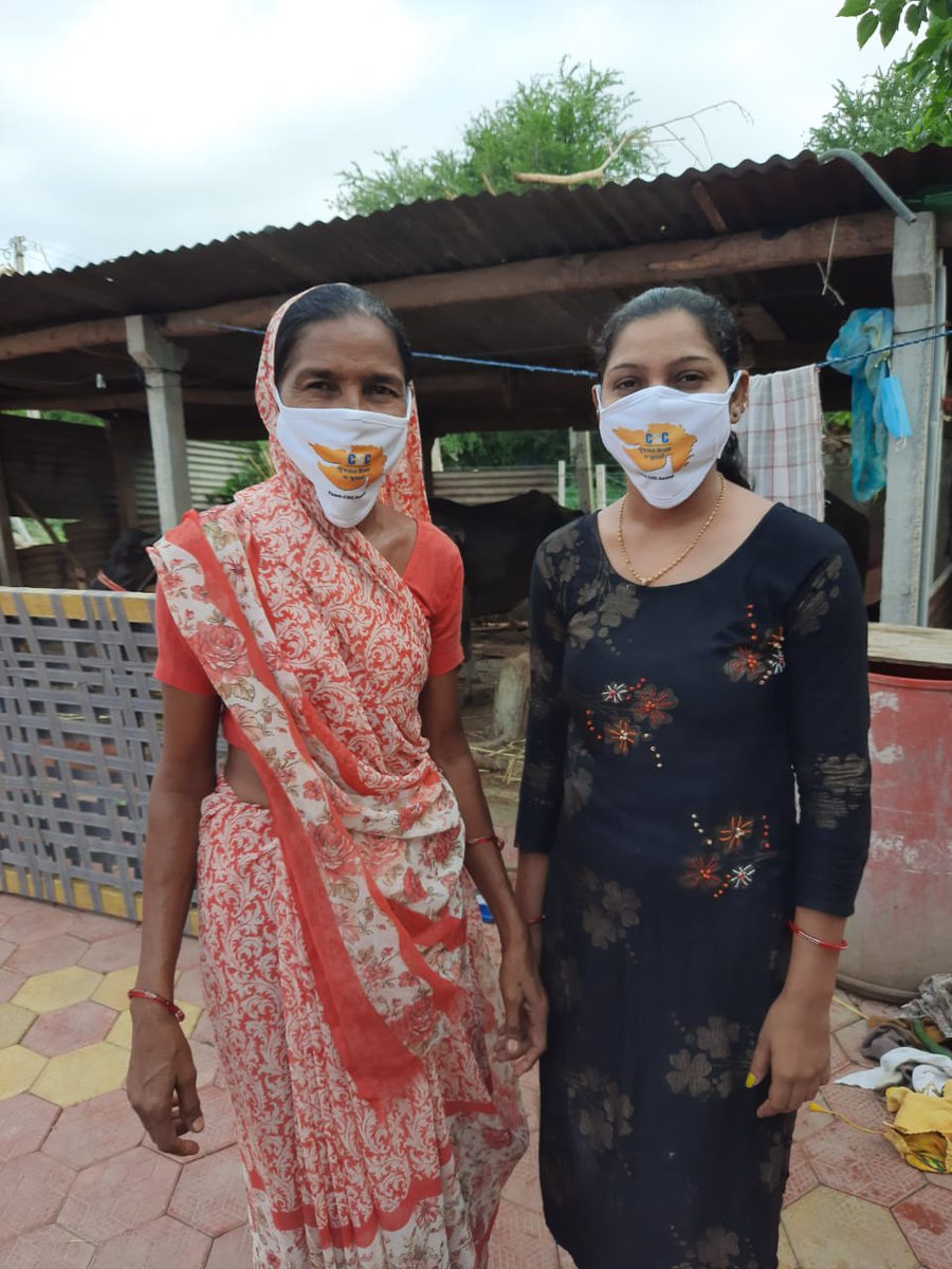 CSC Sakhi Nayanaben B Parmar of
Roshni Mission Mangal Group, Palaj, Petlad celebrating #cscgujaratdiwas by distributing Mask and making people aware of Covid 19
<a href="/CSCGujarat/">CSC Gujarat</a> <a href="/Kamlesh_DM_AND/">Kamlesh Mali</a>