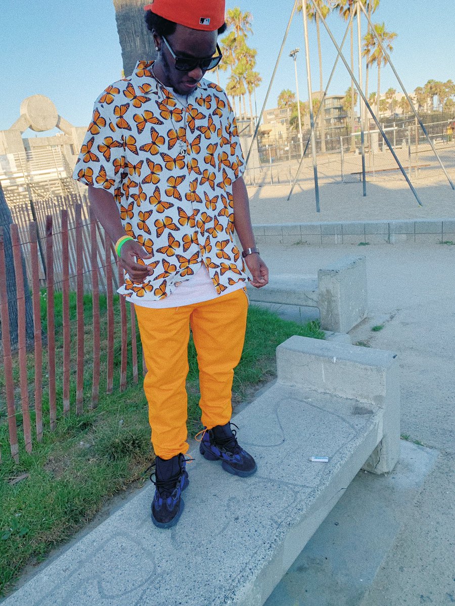 Keelo_'s tweet photo. Got that Butterfly Effect, it’s like I changed for the Better. #YoungLoski #AOTG https://t.co/jsX0gY8173