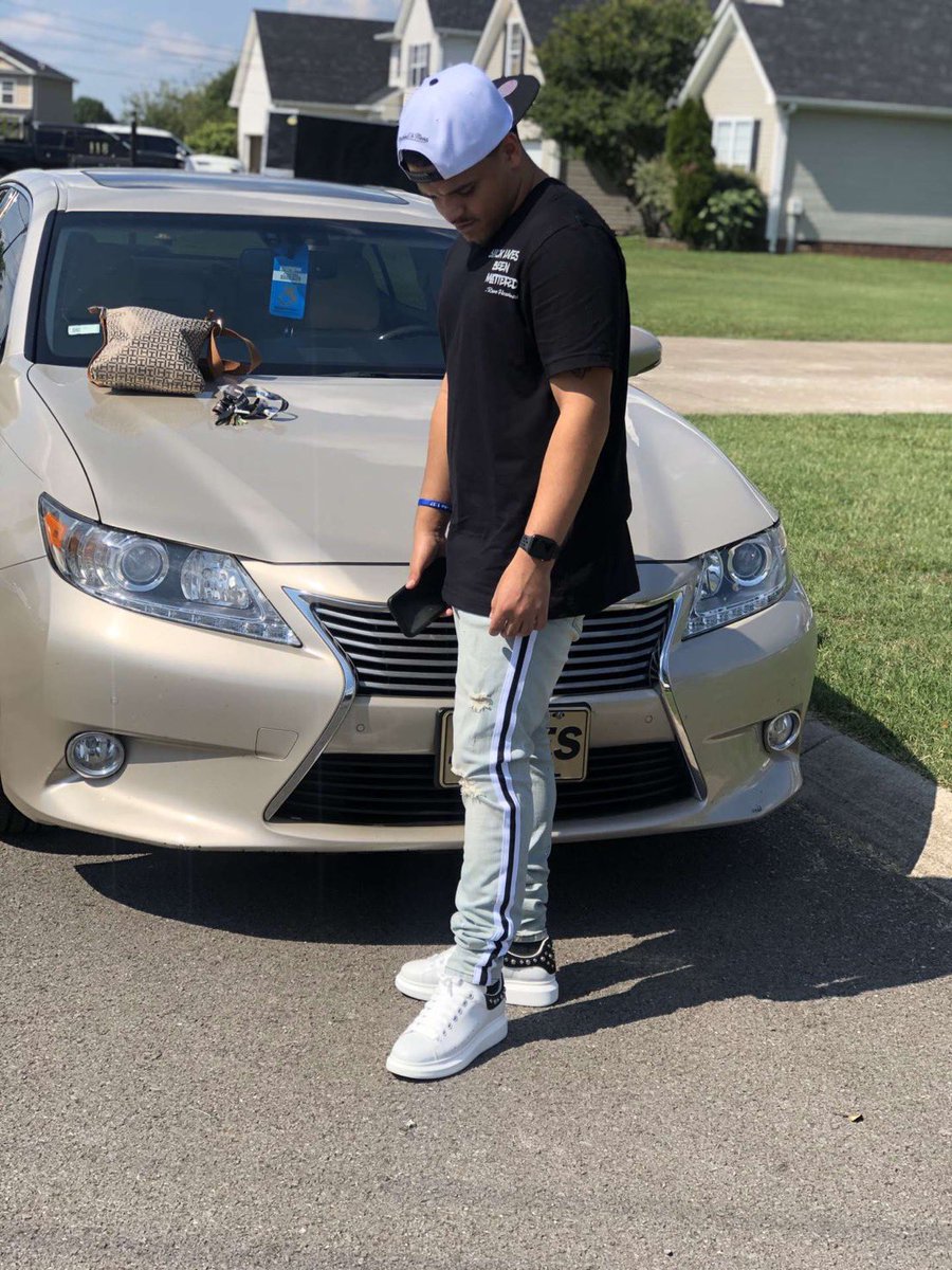 deswhitley5's tweet photo. I’m a different nigga when I’m pissed off! 🖤 #LLCV🕊 #RIPBDI🙏🏾 https://t.co/PkOAxwVTdL