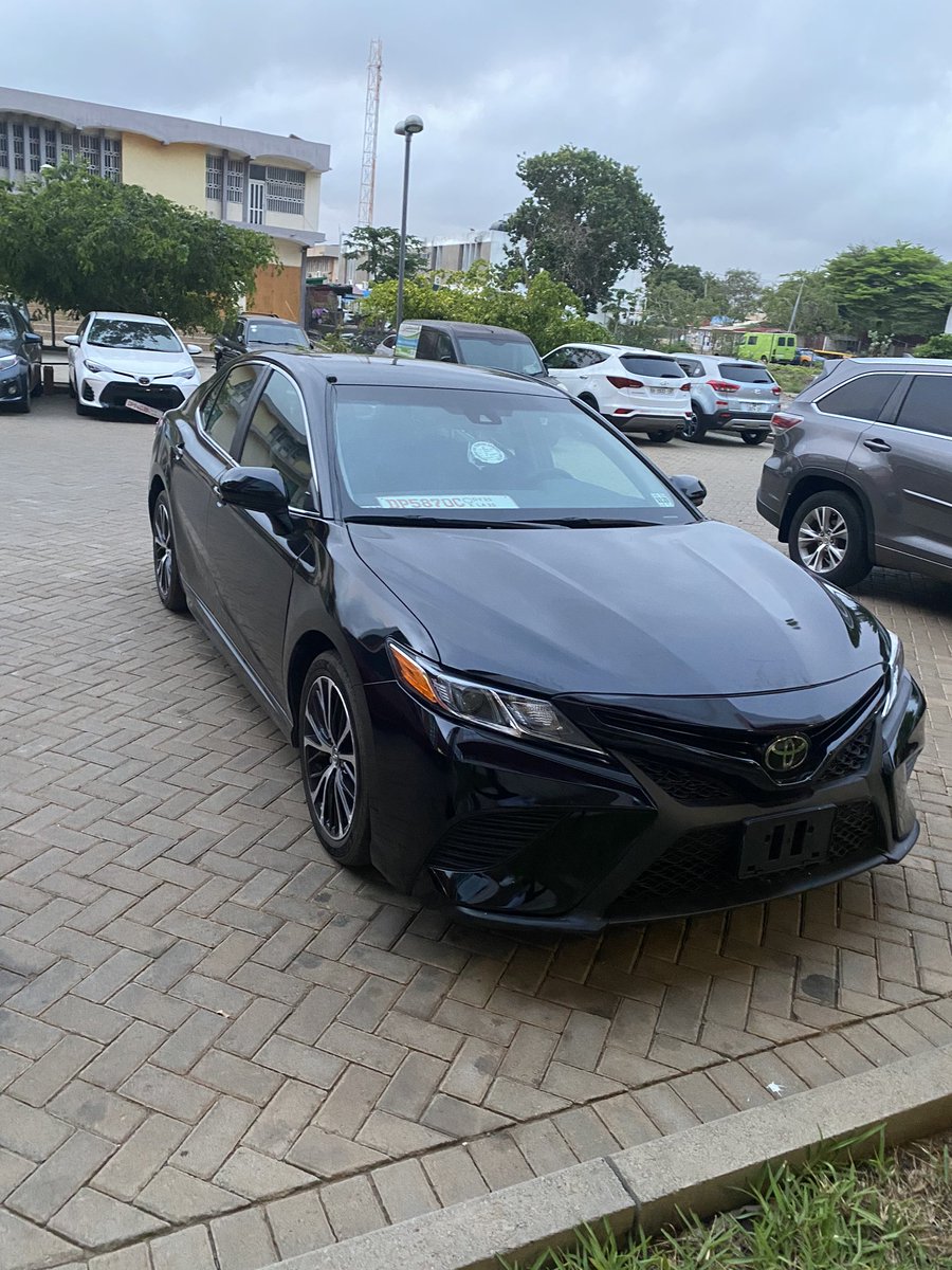 JulianBaafi's tweet photo. 2018 TOYOTA CAMRY available @MicrosamghS for a very good price
# 0546918560 @FrankDoe101 @MrAmakyi @Mr_brodaman @mr_morttey @cars_don https://t.co/O464q0WTUi