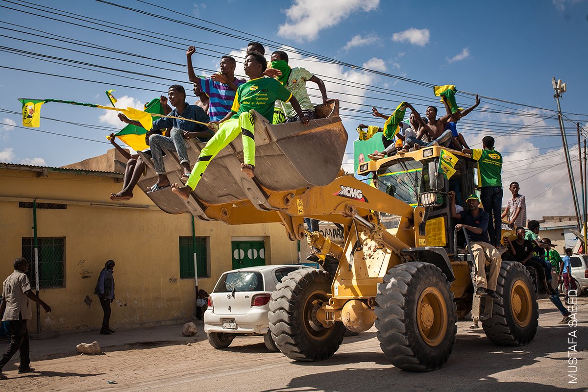Calling African photojournalists and visual storytellers! Join the African Photojournalism Database - a directory of emerging &amp; professional African visual storytellers from across the continent: bit.ly/2nrFEVK #APJD