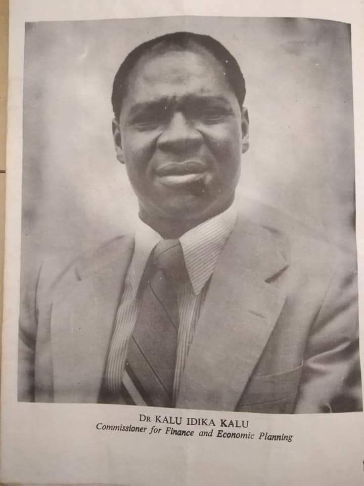 hartng's tweet photo. Major Donors to the fundraising for the construction of the Imo Airport in 1983. Arguably the only airport in Nigeria built with the contribution of the citizens of the State. (More insight and rebuttal with facts welcome). 

IgbobuIgbo
Igwebuike https://t.co/07NFbz157s