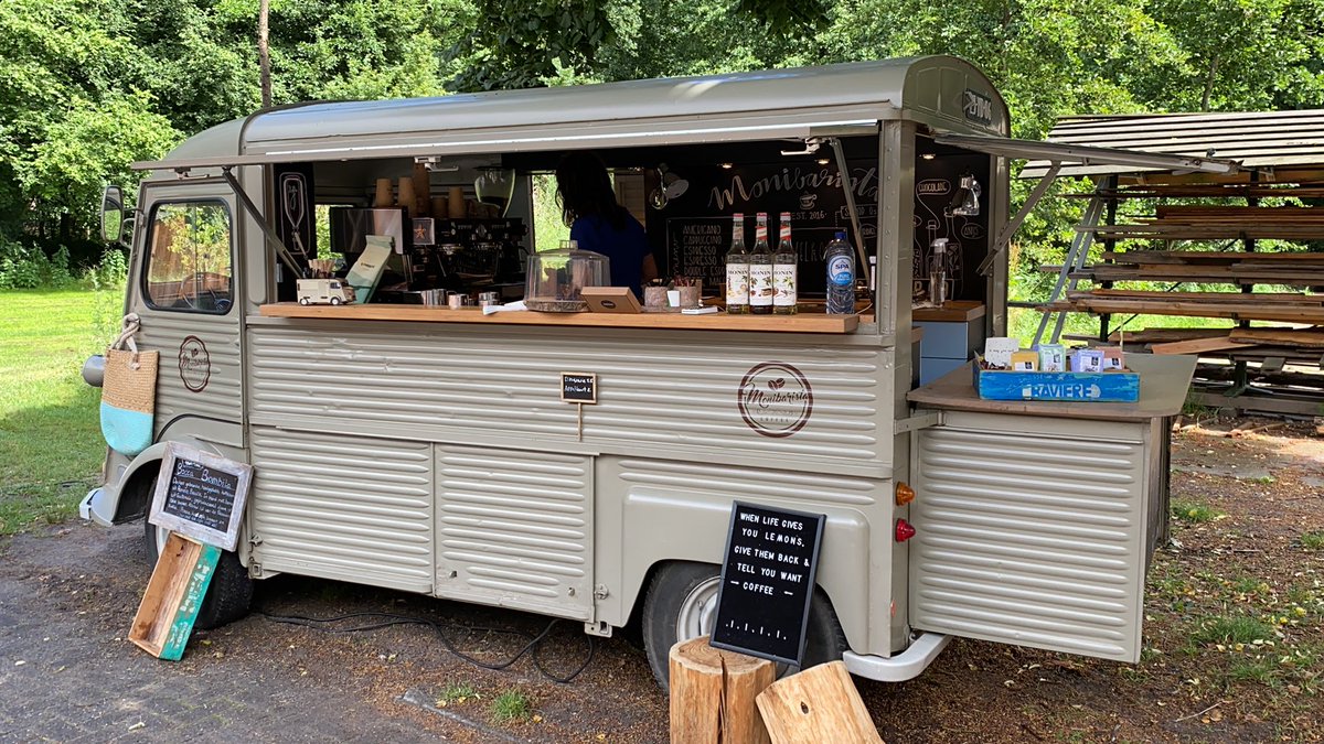 HesselKingma's tweet photo. @MonicaKlement Lekker gelopen rond de Veenkuil en nu een lekkere cappuccino #lekkerleven . Vakantie in Nederland https://t.co/eLfEsC4AJH