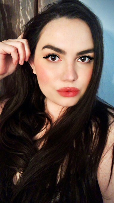 🌝 she&rsquo;s the kind of girl who makes a wish on the moon. https://t.co/Uf8KjkJwrX<a href="/tag/aries"class="tags"><span>#aries</span></a><a href="/tag/astronomy"class="tags"><span>#astronomy</span></a><a href="/tag/fullmoon"class="tags"><span>#fullmoon</span></a><a href="/tag/supermoon"class="tags"><span>#supermoon</span></a><a href="/tag/cosmic"class="tags"><span>#cosmic</span></a>