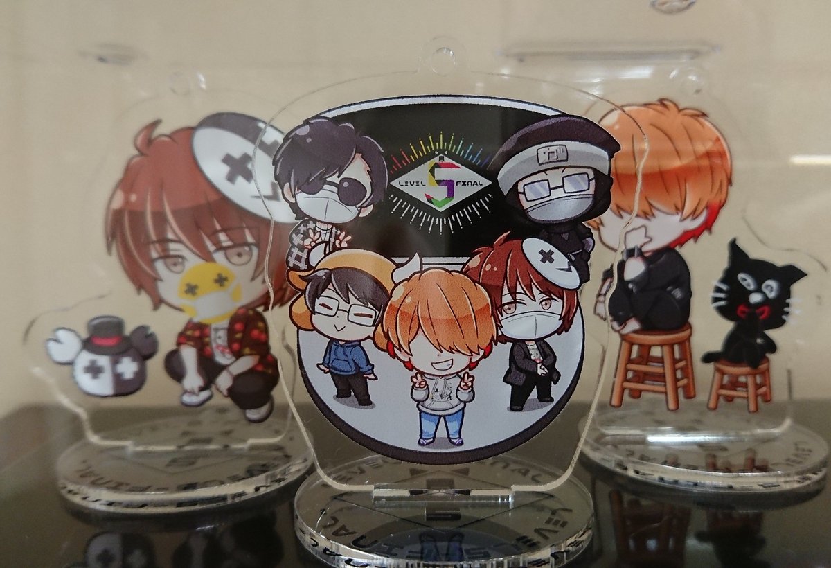 LEVEL展 クロネコ +目 限定 グッズセット 缶バッジ アクキー まとめ売り LEVELグッズセット LEVEL展 クロネコ +目 限定 グッズセット 缶バッジ