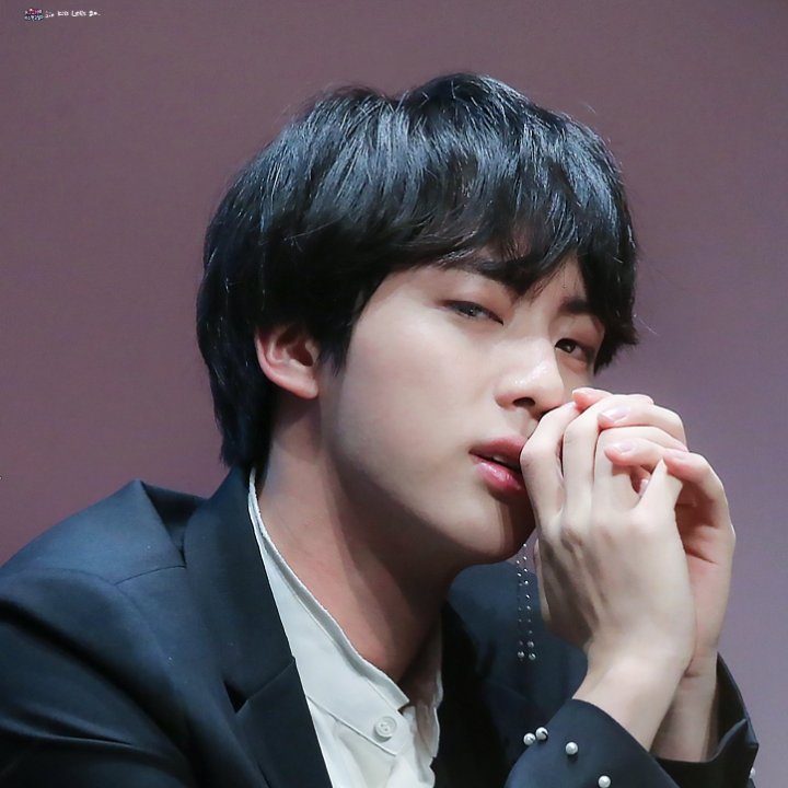 Jinnielogist's tweet photo. He can be                           And also 
Your baby :                            Your ... :

#SEOKJIN https://t.co/I4gAkhUOJe