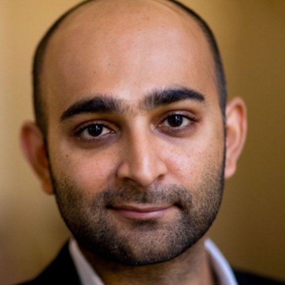FideuetF's tweet photo. Tots nosaltres som emigrants a través del temps 

Mohsin Hamid

#aforismes #hamid
#ff_hamid #ff_temps https://t.co/Ffp159iokS
