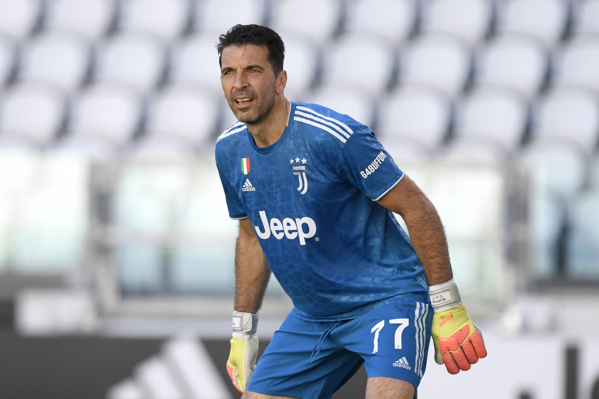 Gianluigi Buffon tweet media