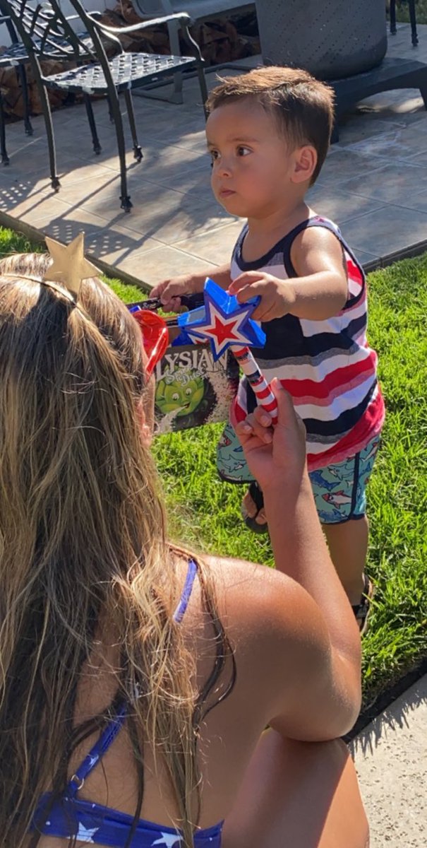 Happy 4th!! 🇺🇸🙏🏼❤️🎉💫