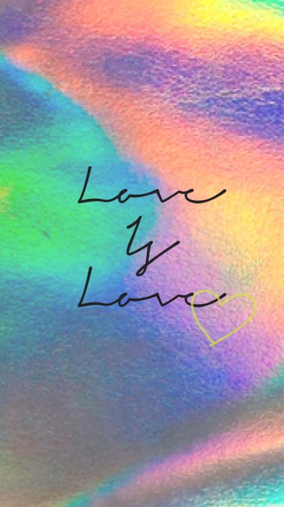 KarleoFashion's tweet photo. Love comes in many colors 🌈
#loveislove #karleo #accessorizesundays https://t.co/9If6t46rpj