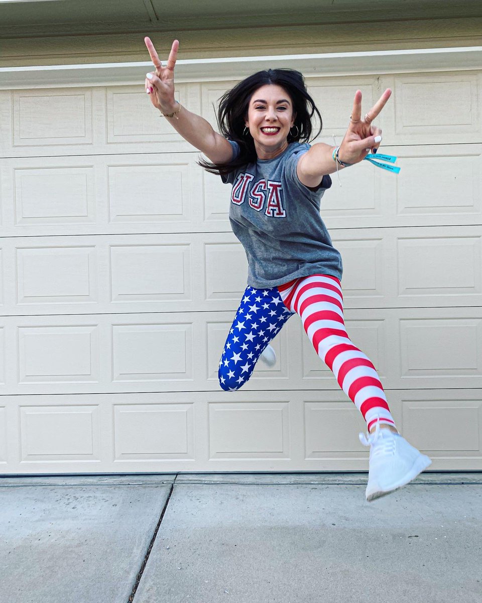 AshleyAug21's tweet photo. Made in America. Yankee Doodle. Firecracker. All-American Girl; & all that other good stuff.🇺🇸⠀
Cheers to 244 and 29! ⠀
#ipledgeallegiancetothepants #fourthofjuly #july4th #merica #redwhiteandblue #starsandstripes #birthday #movelifeforward #blessed ⠀ https://t.co/ibB8BTBhIN
