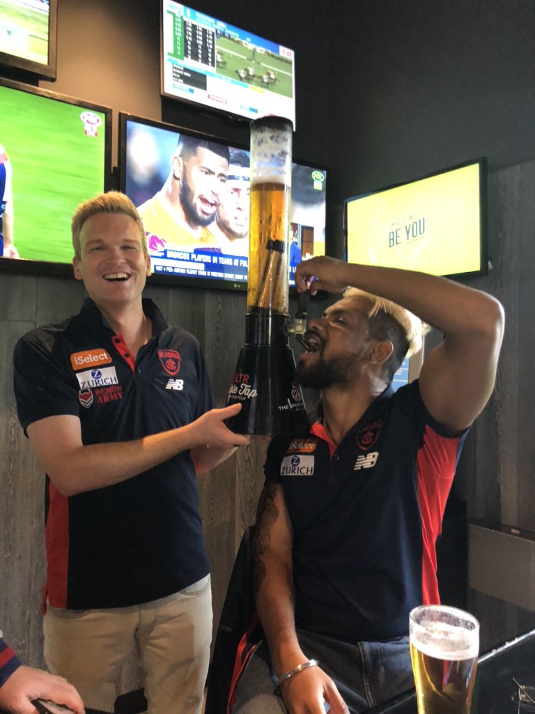 DeeArmy's tweet photo. Half time. 
There’s not much to cheer about but this is the season of unexpected turn arounds. 
Footy like never before - warm &amp; dry at @Sporting_Globe instead of wet &amp; cold at the MCG 
#godees https://t.co/OwKEMr8ZLK