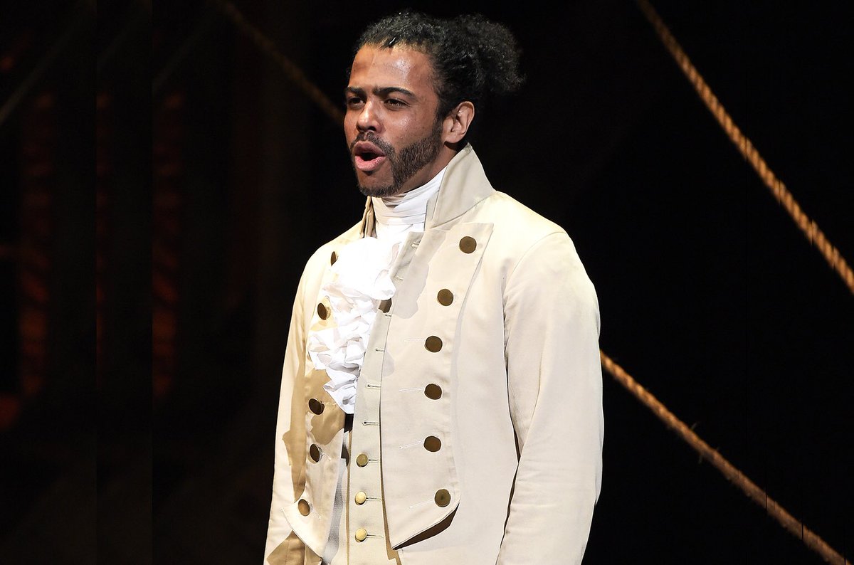 myrevivale's tweet photo. i believe in daveed diggs supremacy 😌 #Hamilton https://t.co/JL0Cz1JCCp