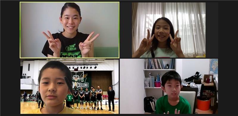 yokohamaex_'s tweet photo. #エクセレンスサンデー☀️
阿部通訳による「モニカの英会話レッスン」にご参加いただいた皆様
ありがとうございました♪

今回は背番号を使った選手紹介や、
小豆沢体育館の座席案内などに、
英語でチャレンジ🗣✨

シーズンが開幕し��ら、今日学んだ英語をぜひ使ってみてください😊
#東京エクセレンス https://t.co/1DR8A5vPWm