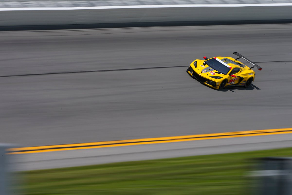 Tobi_Ebner_90's tweet photo. Results of the day (1) 

🏎️: #IMSA 
📍: #WeatherTech240 at #Daytona  
🗒️: #Race 

🔝 in each class: 
#DPi: #Mazda #55 (#Bomarito/#Tincknell)
#GTLM: #Corvette #3 (#Garcia/#Taylor)
#GTD: #Lexus #14 (#Telitz/#Hawksworth) https://t.co/FzKgjcZen3