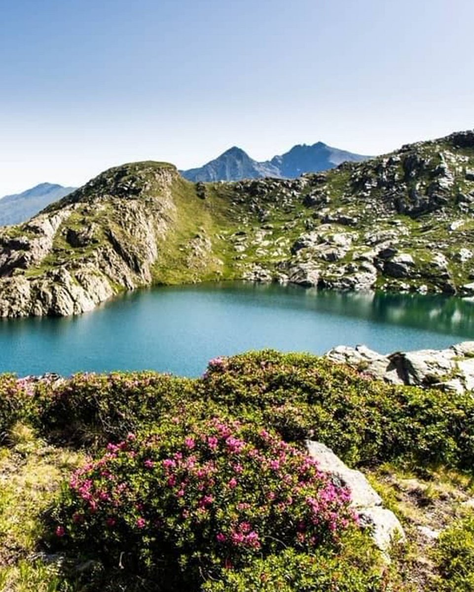 #ExplorelaFrance tweet media