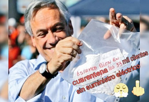 SommRaw's tweet photo. Desde las 16 horas del 04 /07/20 sin electricidad @CGE_Clientes, hace rato que el clima se pronostica, aprendan de las empresas de verdad trabajen para el 100%, dejen de forrarse en lukas e inviertan en dejar la inmunda ineficiencia, exija @MinEnergia Muéstrate el papelito ahora https://t.co/l0bphbtGzI