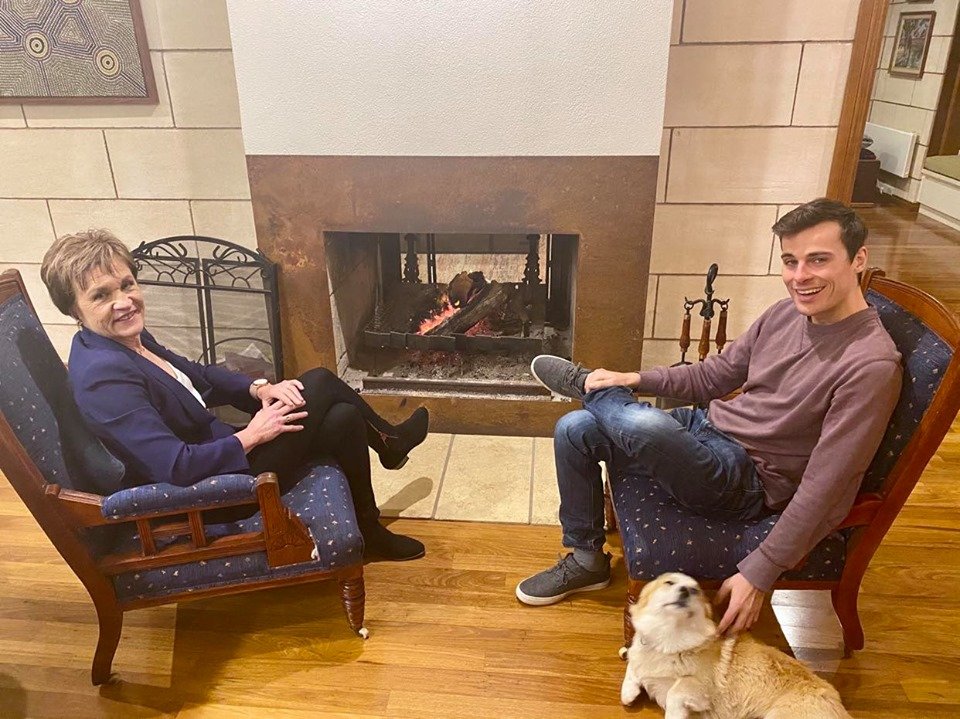 Helen Dalton MP (@helendalton22) on Twitter photo Kudos to <a href="/friendlyjordies/">friendlyjordies</a> for driving seven hours to Griffith to talk to locals about water corruption; govt defunding rural services and to find why our MND rate is 7 times the national average. 
Mainstream Sydney media virtually never come here #nswpol #mnd #auspol Kudos to <a href="/friendlyjordies/">friendlyjordies</a> for driving seven hours to Griffith to talk to locals about water corruption; govt defunding rural services and to find why our MND rate is 7 times the national average. 
Mainstream Sydney media virtually never come here #nswpol #mnd #auspol