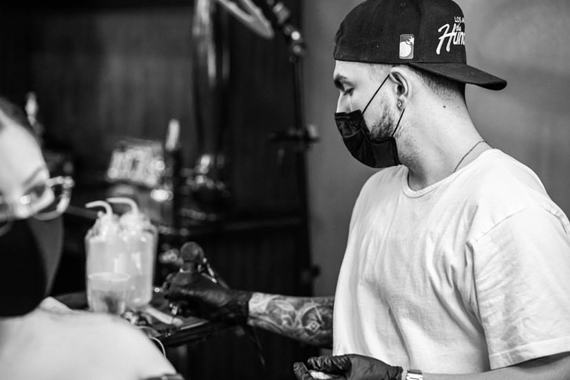 TheOfficialKFC3's tweet photo. I fell in love with doing my thing minding my business and not being accessible like that.. I love it here. 💭💰 https://t.co/X0dUlfqy2x