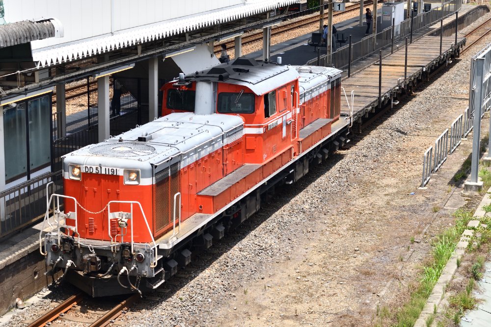 チキ7000(JR西)全検入場】 6月28日から29日にかけて、チキ7073+7120が