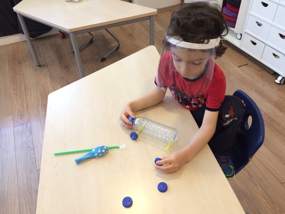 yildizsinav's tweet photo. Balon Araba STEM Etkinliğimiz

#yıldızsınavkoleji #kodlama #balonaraba #stem https://t.co/nMAt2kWbfM