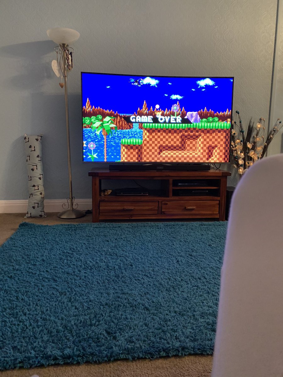 SimonGatheridge's tweet photo. Love looking after my little nephew #PlayStation4 #Sonic #Golf #putting https://t.co/p5aHWTmgCR