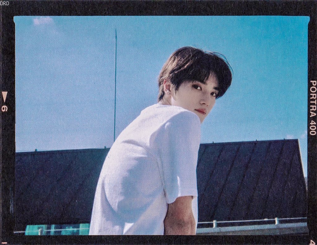 taeyongpictures's tweet photo. boyfriend taeyong 😭 

cr. yiliacy
#TAEYONG #태용 https://t.co/RcBhOyHQlP