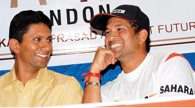 Venkitesh PrasadHe was appointed as our bowling coach aftr our disastrous 2007 WC.He enjoyed the post till 2009.Prasad debuted in the series where Sachin started opening for India in ODIs.When he got his 1st fifer in Test(Lords) Sachin took the catch of Prasad's 5th scalp.