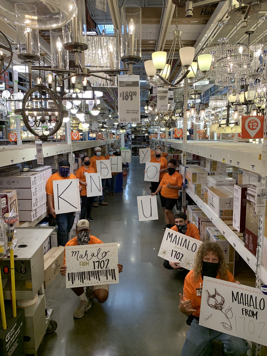 Day and Midshift MET unite to say #thankyou to our HD Leadership ! #Aloha #Met1702 #hdmet #Mahalo #HDpearlcity #hd1702dueceswild #SocialDistancing #metteam1702 
#metteam #d284 #hddistrict284