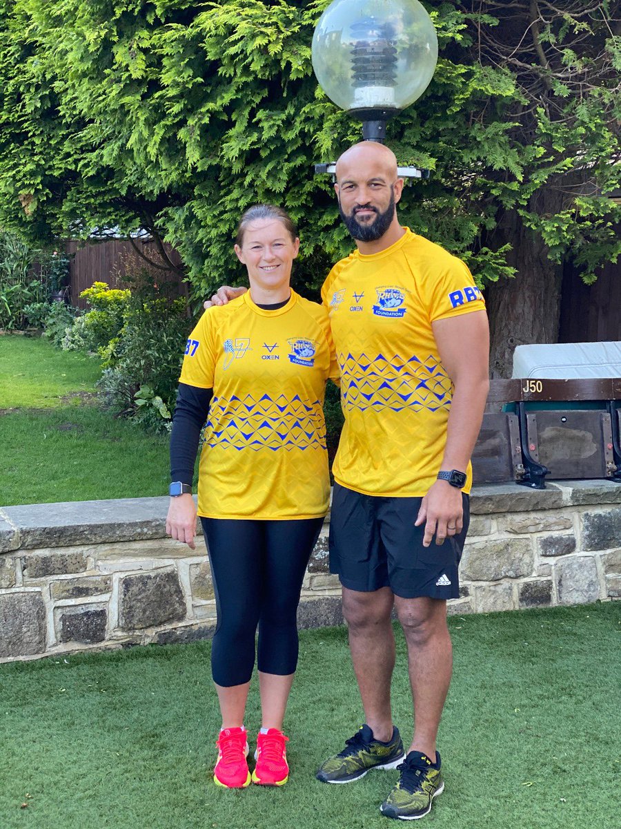 leedsrhinos's tweet photo. Jamie Jones-Buchanan and his wife Emma have been out this morning to complete a 10K run on #Rhinos10KDay 👏 Get involved today to support our charity and help us to #ChangeLivesThroughSport
➡️ https://t.co/FzN60S6ElX https://t.co/xl3yGTD8d4