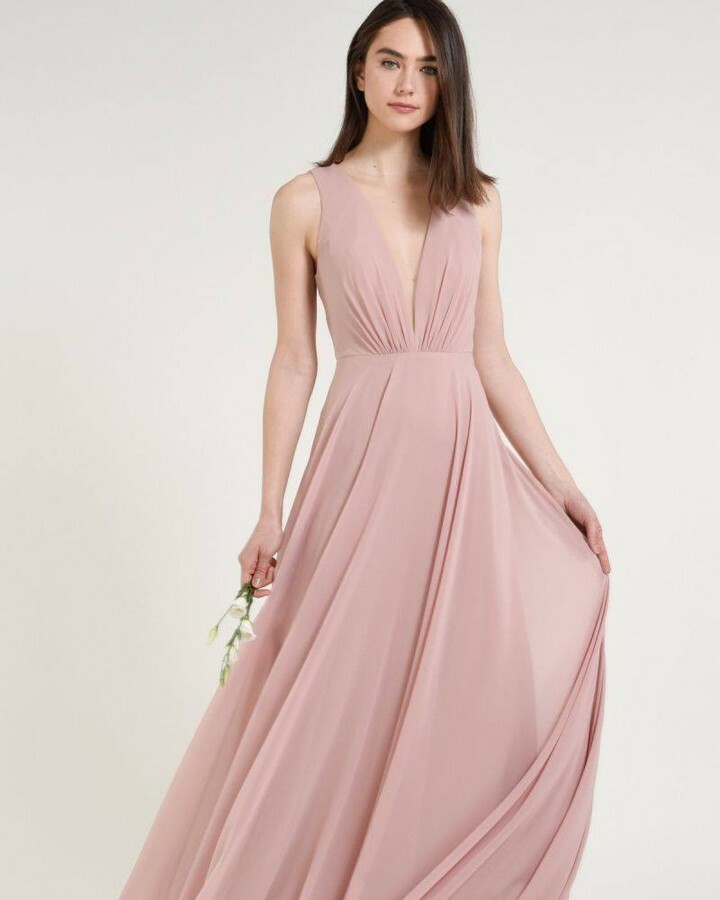 The romantic of #bridesmaids from <a href="/jennyyoonyc/">Jenny Yoo Collection</a> that would make the perfect summer look!

#modernbride #coolbride #ukwedding #bride #wedding #bridetobe #love #weddinginspo #engaged #weddings #london #weddinginspiration #instawed #happy #together #londonbr… instagr.am/p/CCQKJDbI0s2/