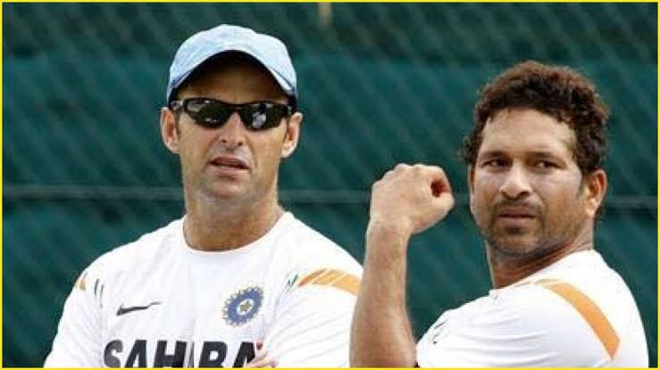 Gary Kirsten"I had to remind Gary Kirsten often that he was in covers to field agaisnt Sachin,not to applaud him"Former SAcaptain Hansie Cronje's words abt Gary summarise evrything.Gary was our coach when Sachin ended up his 21 year old dream to win Worldcup #GuruPurnima