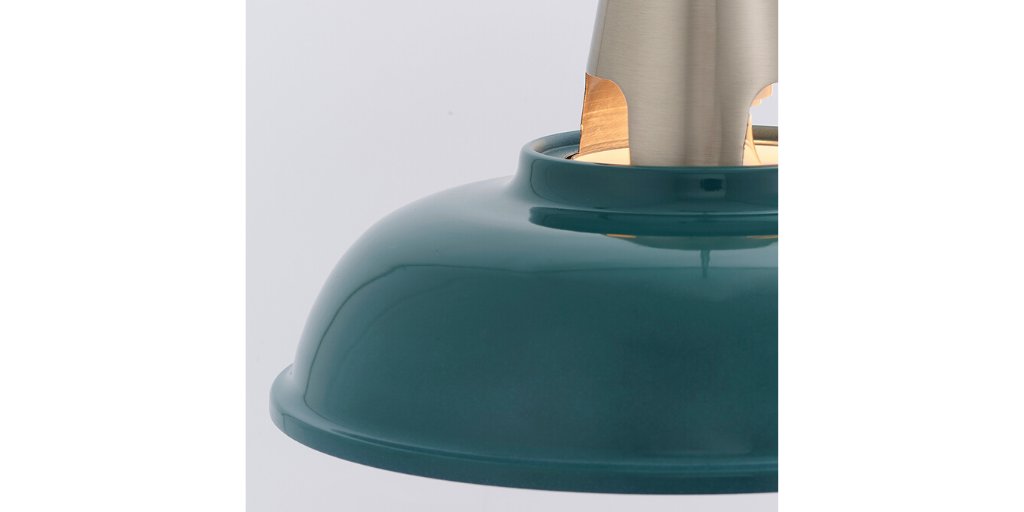 lightingrus_'s tweet image. Henley Easy Fit From @Endon_Lighting 💡

This mallard green pendant shade effortlessly combines style with functionality. 

Click here to order yours today 👉 buff.ly/2zPev5U

#endonlighting #lighting #henley #pendant #lightingrus