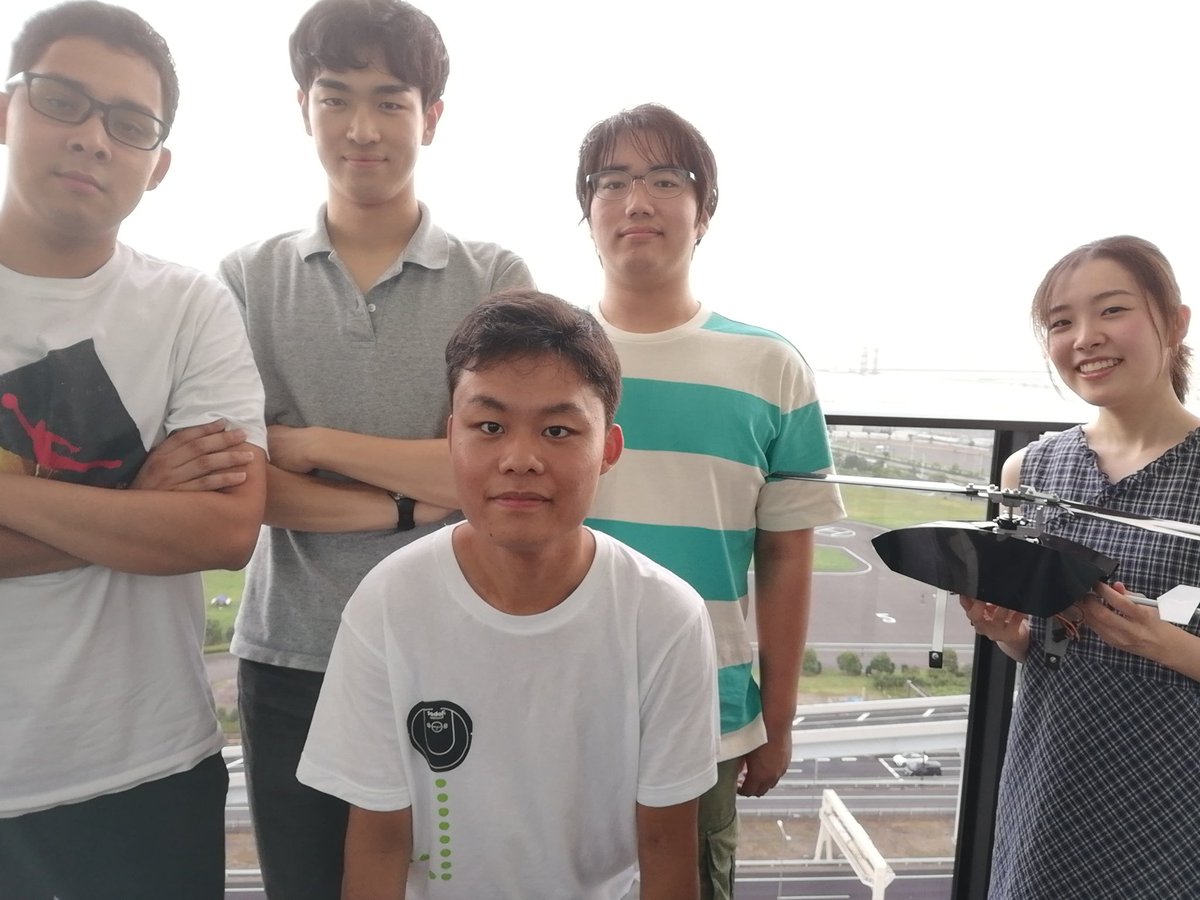 DavinciProject1's tweet image. Da vinciプロジェクトとは、UAV(ドローン)の可能性を広げるような技術を開発するプロジェクトです!今は、ヘリドローンを複数機用いて、連携して何かをさせる技術を研究開発しています。
#ドローン　#UAV　#スマート農業
#ドローン利用