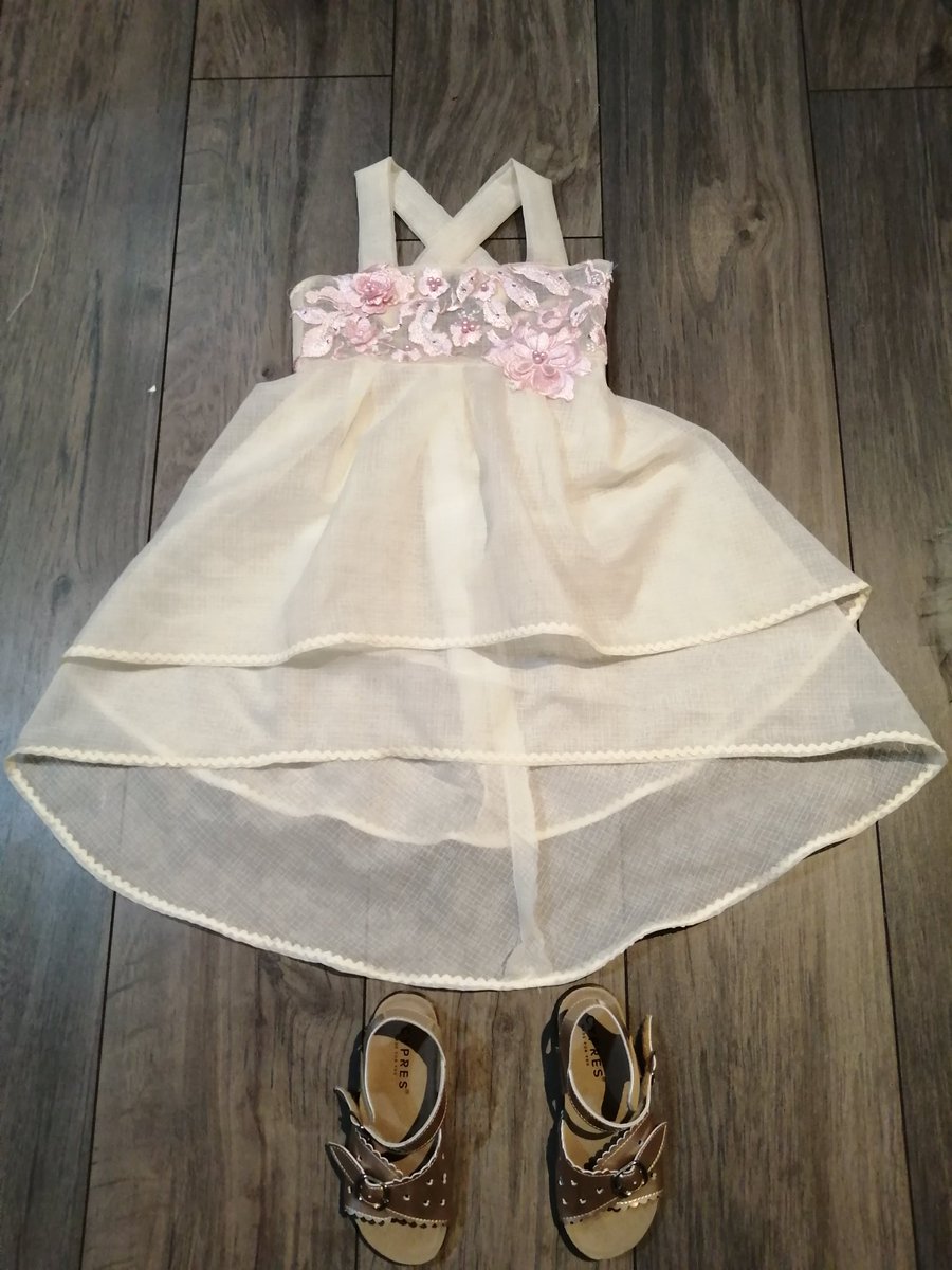 noangeldoll's tweet photo. Finished making my little one a dress! Love it! https://t.co/VsMTOU0fBJ