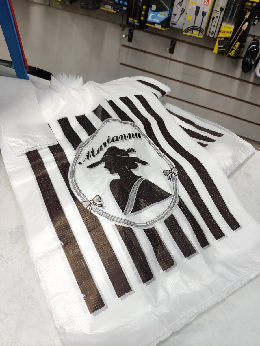 vlo0kup's tweet image. Ааа смотрите чё