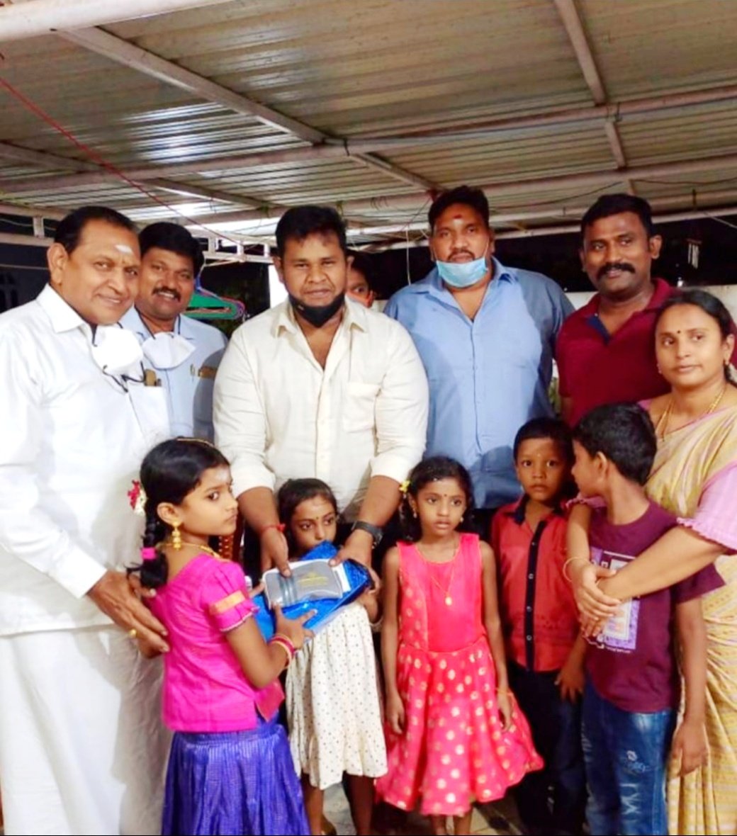 ramdoss_arun's tweet photo. Inspector Ranjith Sir Family Function https://t.co/51pUrRq1c0