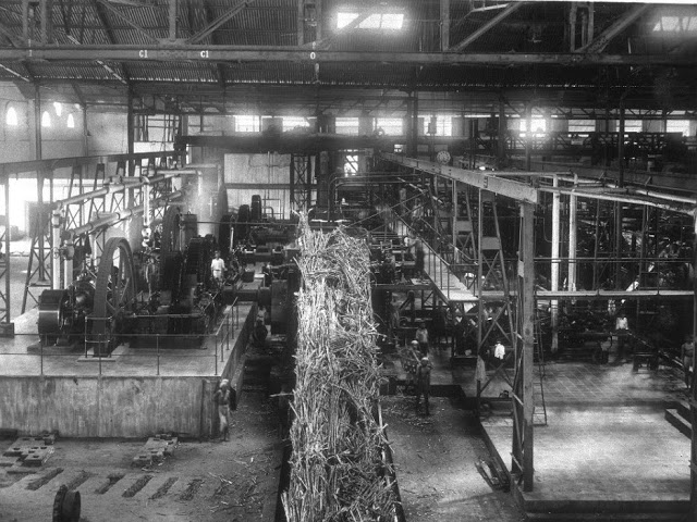 KEBUMENinLOVE's tweet photo. #SejarahKebumen
-------------------------------

Pabrik Gula #Prembun yang bernama Suiker Fabriek Remboen atau S.F Remboen. Di dinding muka bagian atas bangunan terdapat angka tahun 1926 yang mungkin menunjukan tahun bangunan itu berdiri .

#Kebumen #Keboemen https://t.co/tsgzmin6KJ
