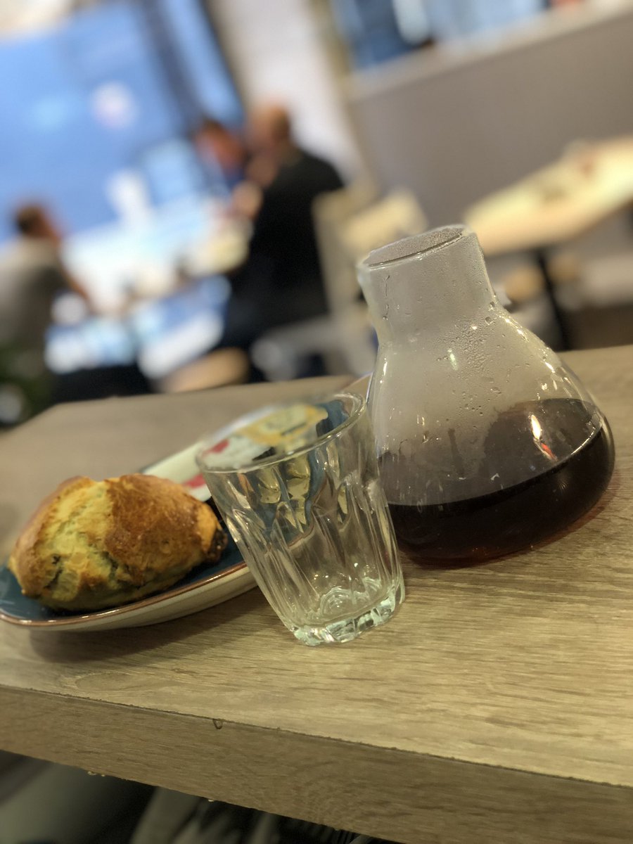 dukescoffeeco's tweet image. #Bolivian @3FE on batch 
#brazilian @BadgerAndDodo on espresso 

Fresh baked goods ❤️

Dukes Muffin with avo, chorizo, eggs and red pepper drizzle 😍

Potato cake, Eggs, avo, spinach &amp;amp; grilled asparagus 🥰

Welcome Back to seated #sunday #brunch @BrunchCork @CoffeeCom_unity