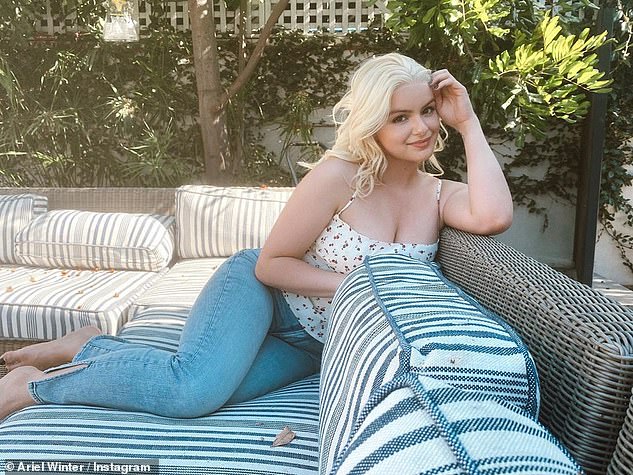 spacewoman reporter tweet media