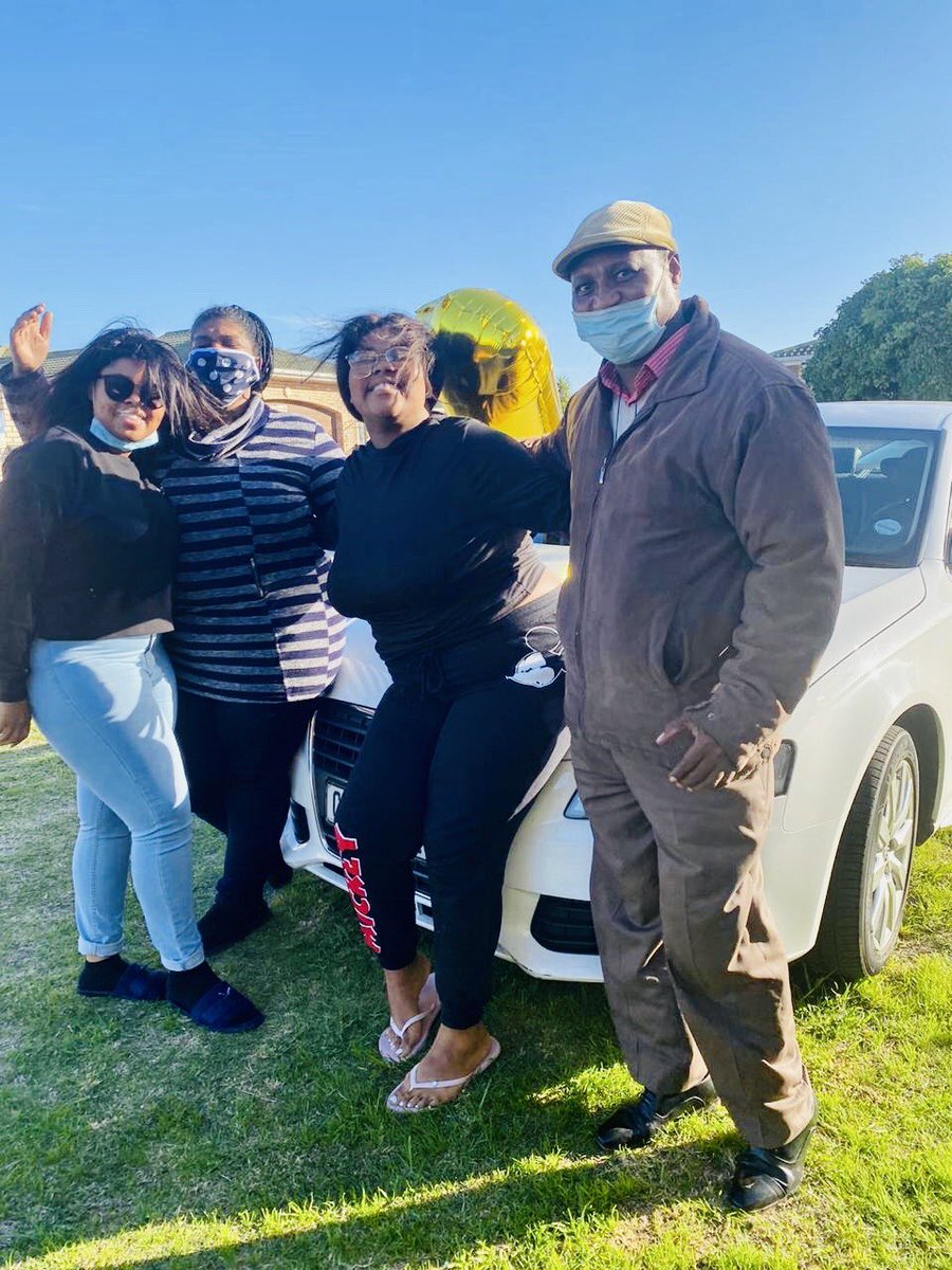 simieyumata's tweet photo. My family pitched up at my res with my new car 😭😭 I’m so grateful 🥺🥺♥️ https://t.co/yVBaNDdYiI
