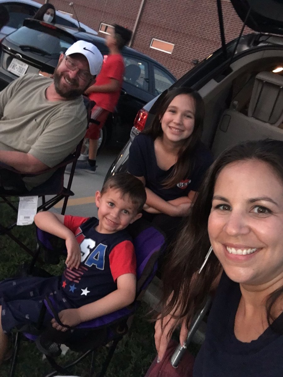 AmandaCox7's tweet photo. Happy Independence Day! #acecubs #acesummer https://t.co/A2PnaHGtoR