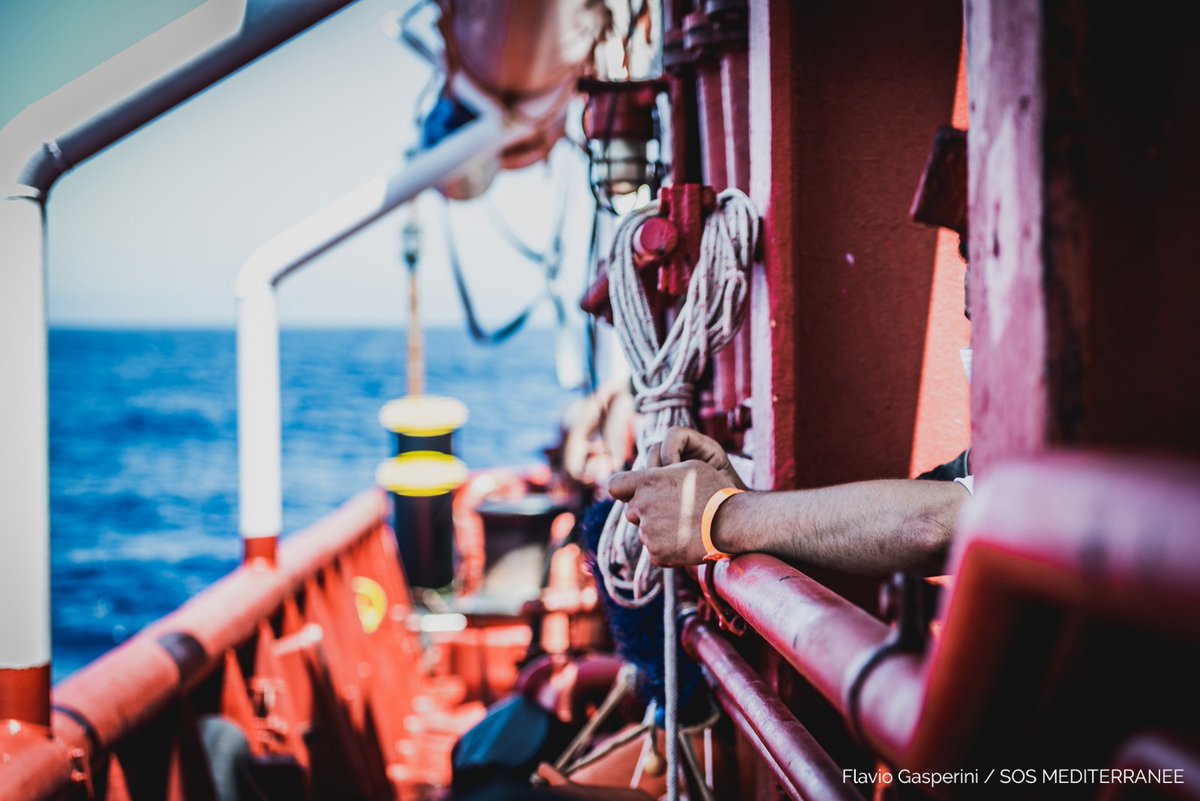 SOSMedItalia's tweet photo. BREAKING Sollievo sulla #OceanViking: la nave ha finalmente ricevuto istruzione di dirigersi a Porto Empedocle. I 180 sopravvissuti saranno sbarcati al porto domani. (1/3) https://t.co/7zzBtamB7i